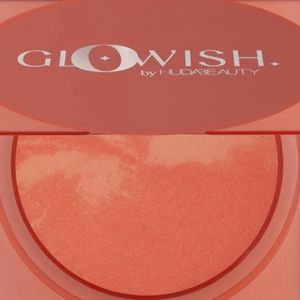 3/$30 NIB Glowish by HUDA BEAUTY Cheeky Vegan Blush Powder - Healthy Peach